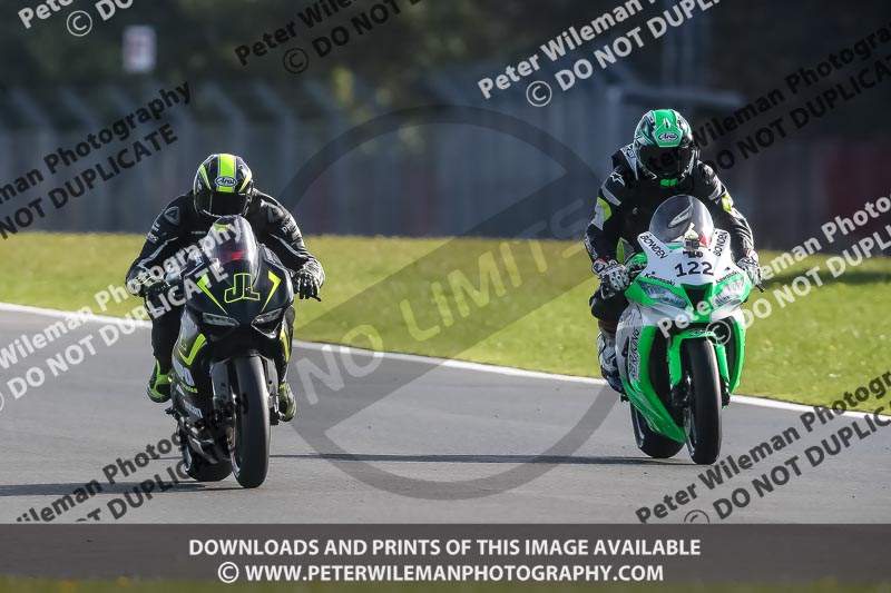 donington no limits trackday;donington park photographs;donington trackday photographs;no limits trackdays;peter wileman photography;trackday digital images;trackday photos